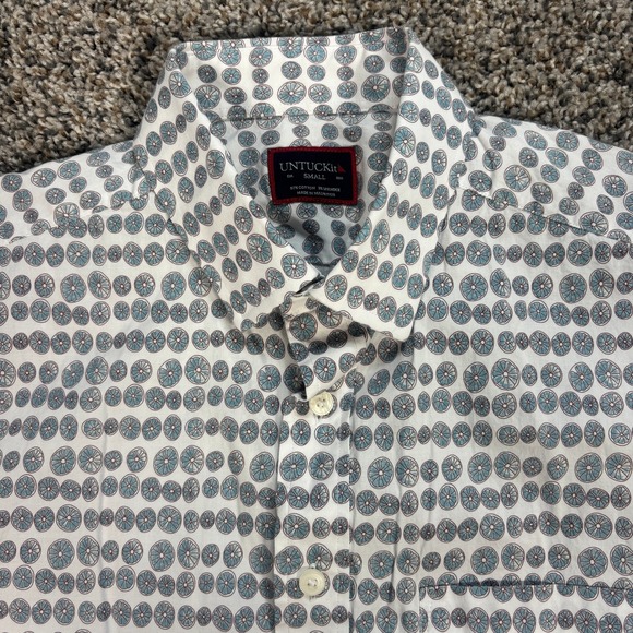 UNTUCKit Other - UNTUCKit Men's S Short Sleeve Button Down Shirt White Blue Citrus Print Cotton